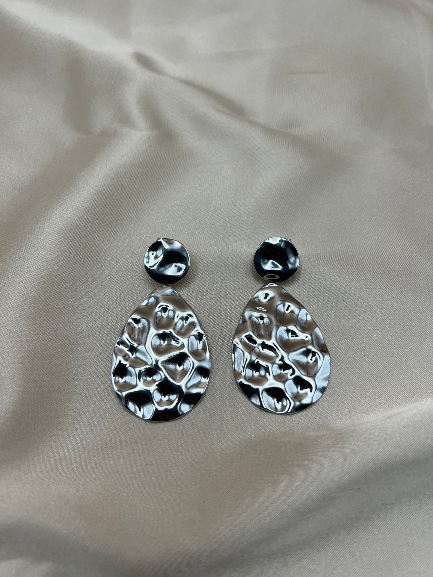 Boucles d'oreilles Ananya couleur argent