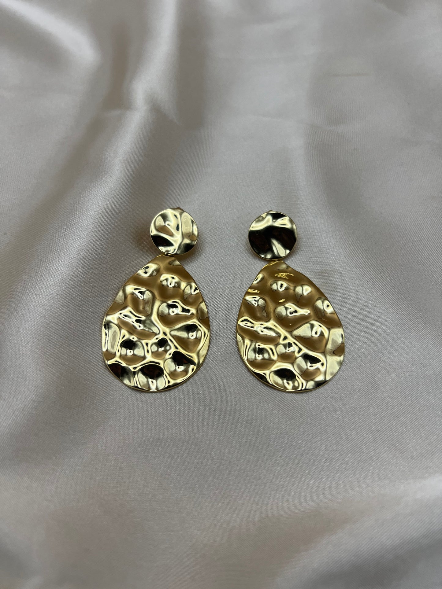Boucles d'oreilles Ananya couleur or