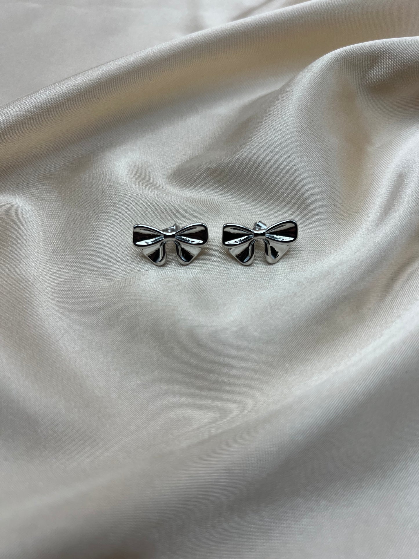 Boucles d'oreilles Ella couleur argent