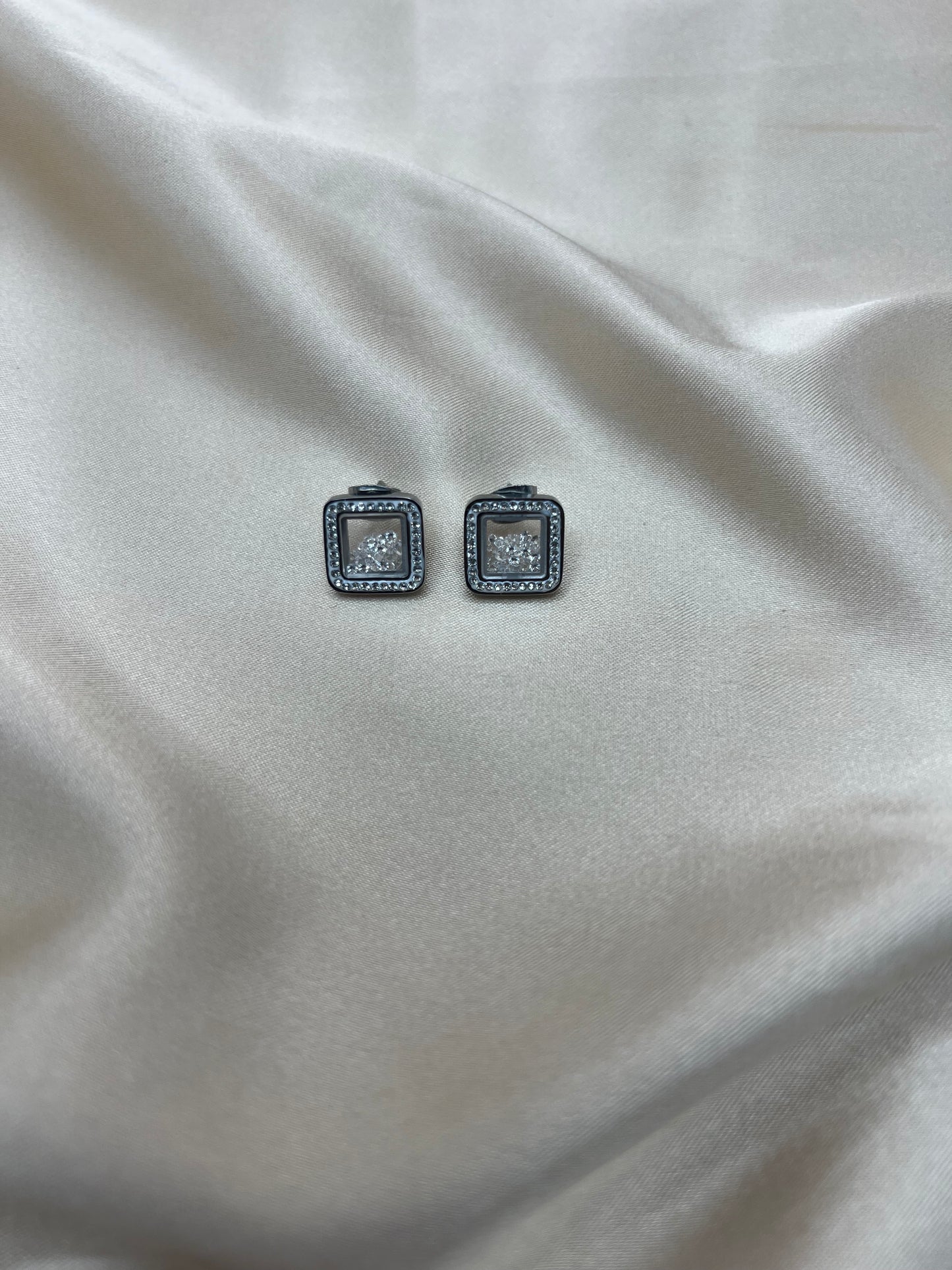 Boucles d'oreilles Florine couleur argent
