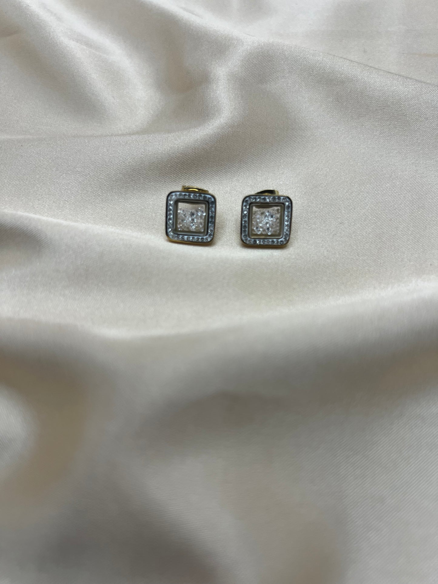Boucles d'oreilles Florine couleur or