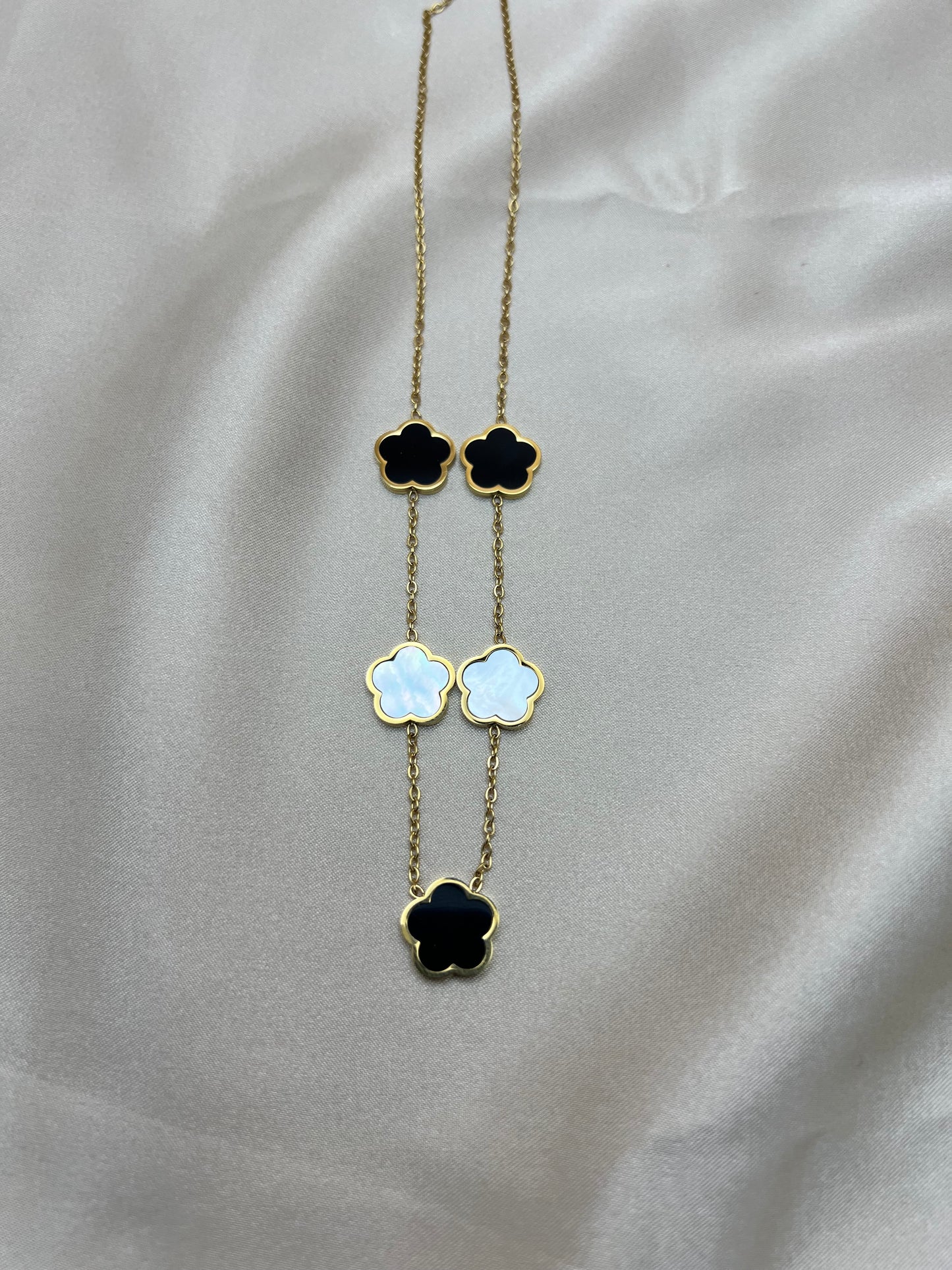 Châine Nia noir + blanc